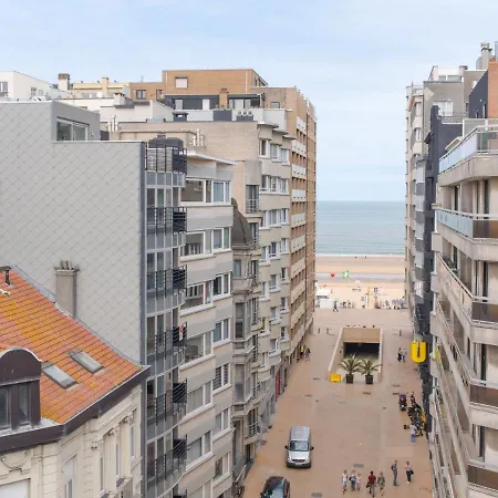 Rooftop Breeze With Parking By Interhome אוסטנדה