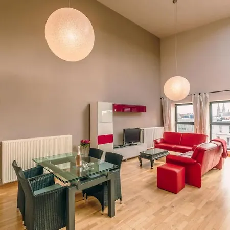 דירה Rooftop Breeze With Parking By Interhome